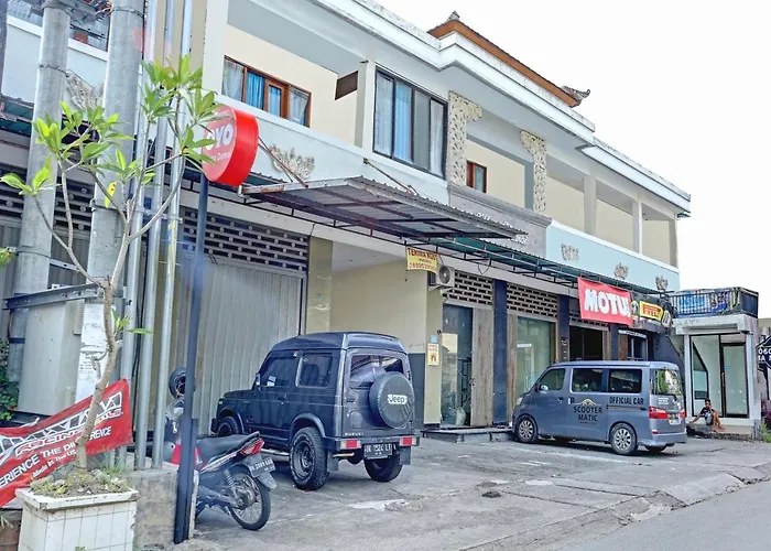 Hotel Oyo 90302 Damai 2*